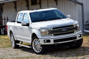 Ford F-150 Limited SuperCrew 2017 года